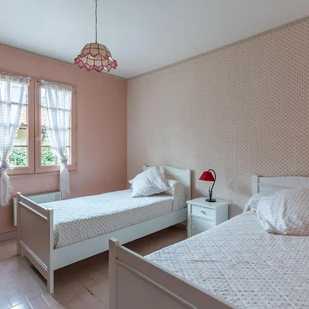 Maison Spacieuse Et Calme A - Ideale Famille Ou Amis, Proche Plage Et Activites - Fr-1-319-66 *